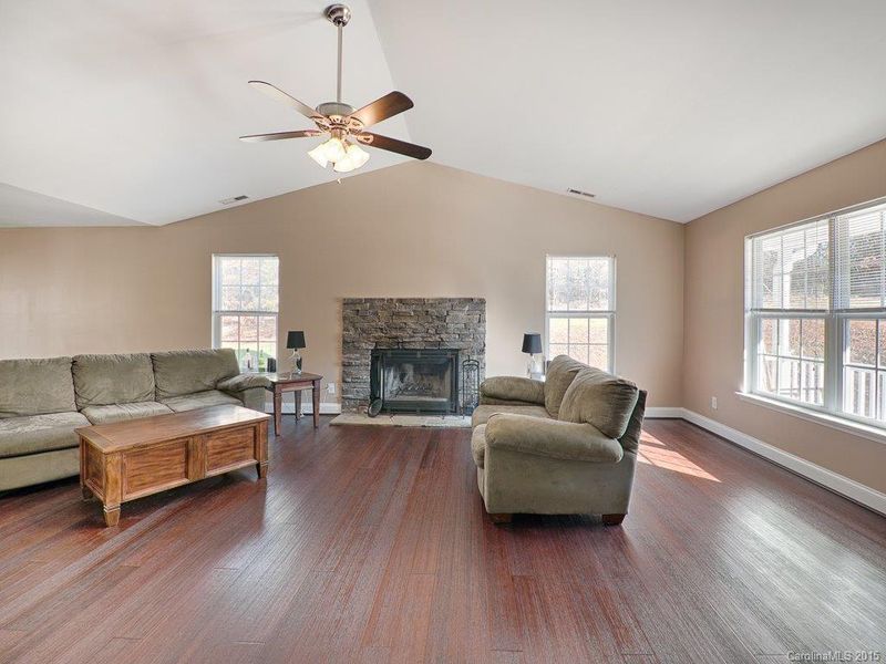 4405 Mountain Creek Rd, Iron Station, NC 28080