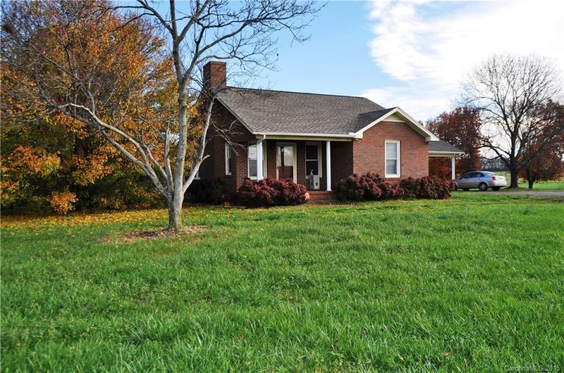 2730 Old Mountain Rd, Statesville, NC 28625