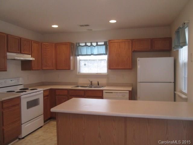 7503 Petrea Ln #-, Charlotte, NC 28227