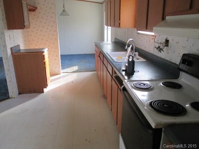 660 Ross Rd, Lincolnton, NC 28092