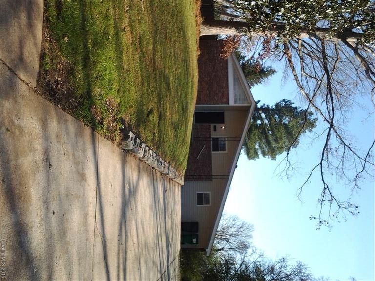 3420 Sudbury Rd, Charlotte, NC 28205