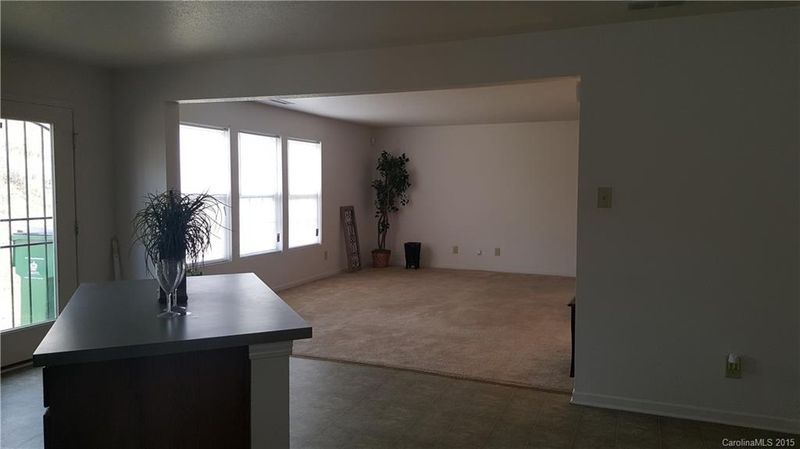 1520 Bray Dr, Charlotte, NC 28214