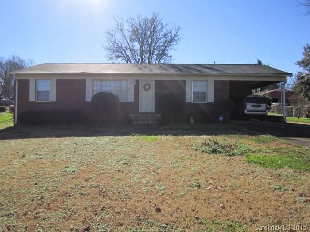 501 Pam Dr, Gastonia, NC 28056