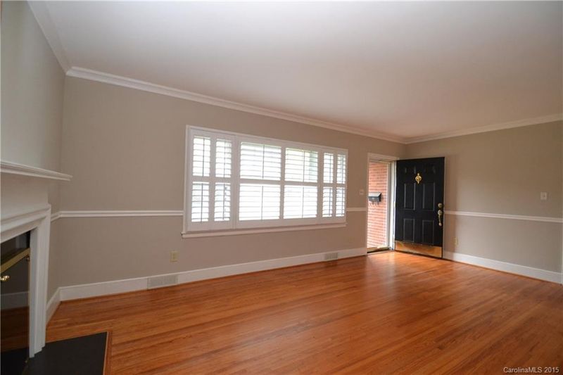 4827 Lamont Dr, Charlotte, NC 28210