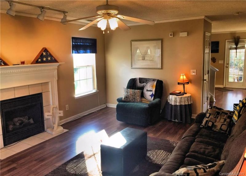 1096 Valley Forge Rd, Clover, SC 29710