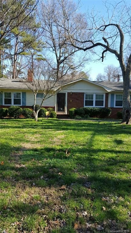 2415 Amesbury Ave, Charlotte, NC 28205
