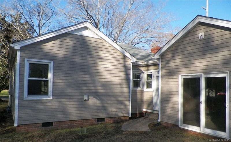 1001 Bickett St, Monroe, NC 28112