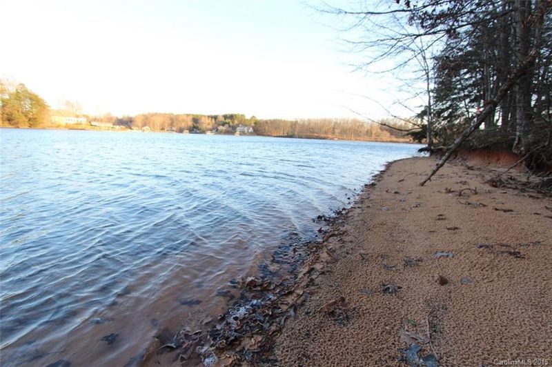 195 Timber Lake Dr #624, Troutman, NC 28166