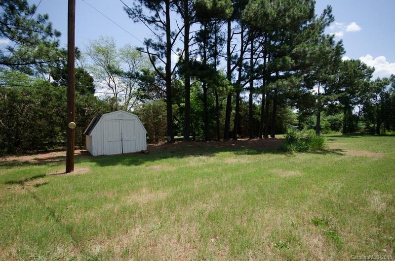 2354 Startown Rd, Lincolnton, NC 28092