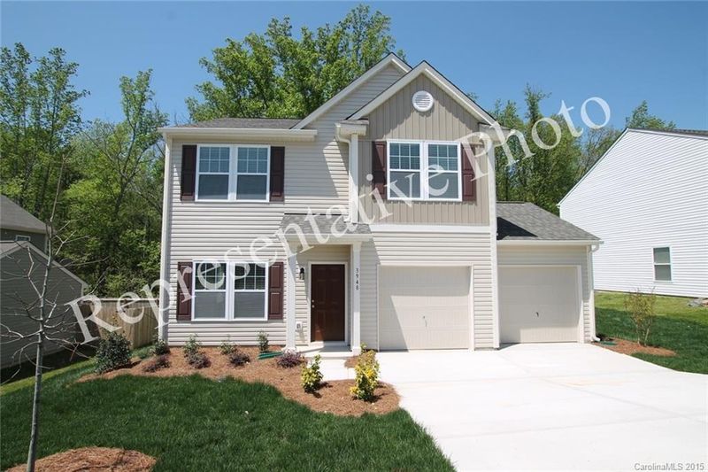 5116 Meanna Dr #305, Clover, SC 29710