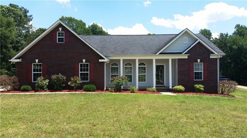 2303 Gleneagles Dr, Monroe, NC 28110
