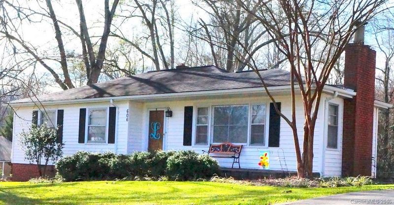 606 Gillsbrook Rd #4, Lancaster, SC 29720