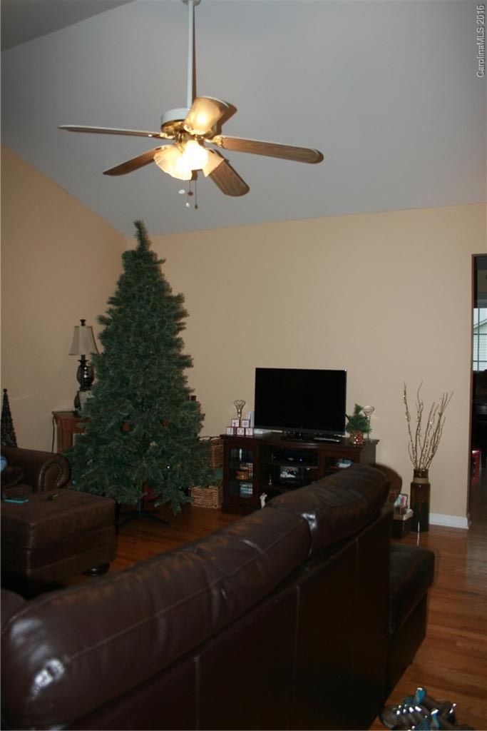 4652 Reepsville Rd, Vale, NC 28168