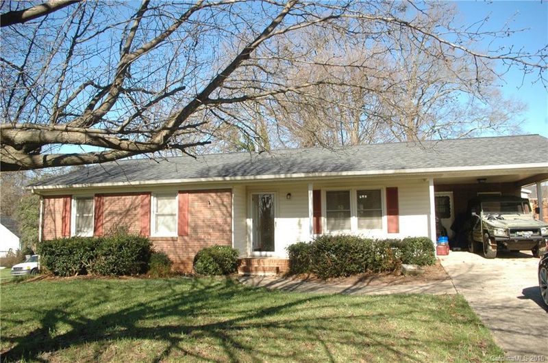 604 May Ct, Gastonia, NC 28054
