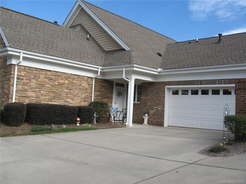 10856 Casetta Dr #, Matthews, NC 28105