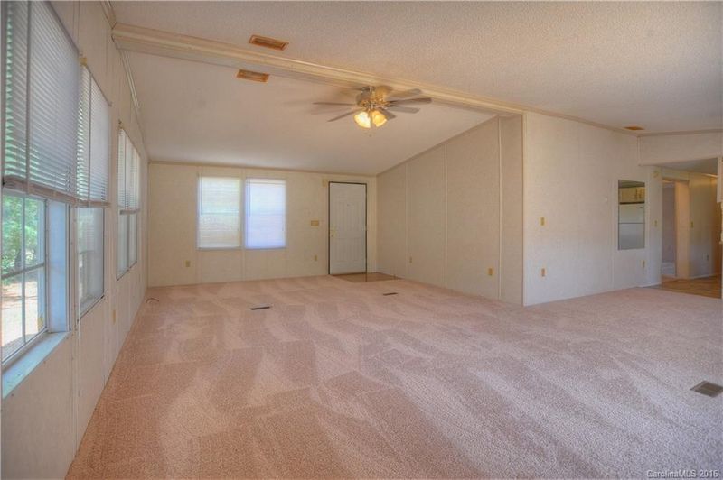 237 Old Mountain Rd, Statesville, NC 28677