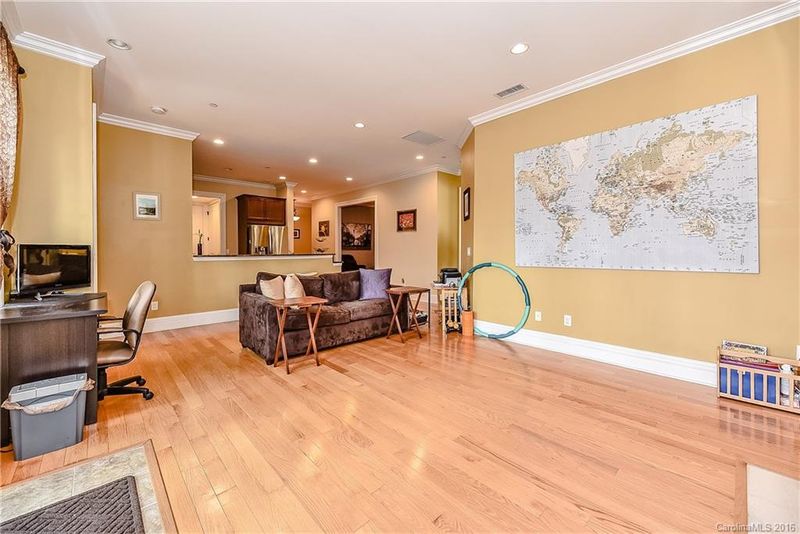 3278 Park Rd #-, Charlotte, NC 28209