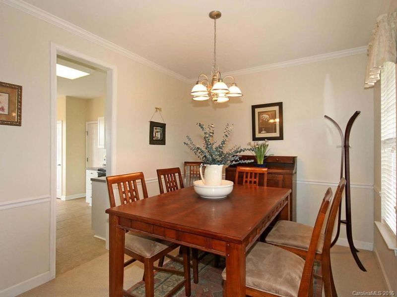 105 Brook Glen Dr, Mooresville, NC 28115