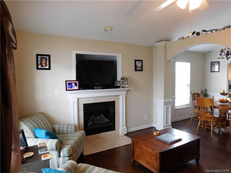 729 Erinbrook Ct, York, SC 29745
