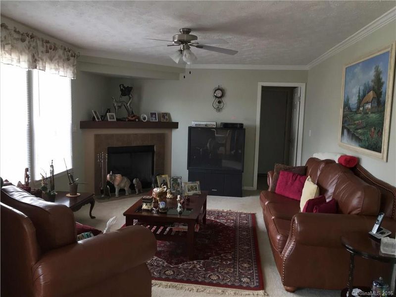 2373 Mackey Rd, Lancaster, SC 29720