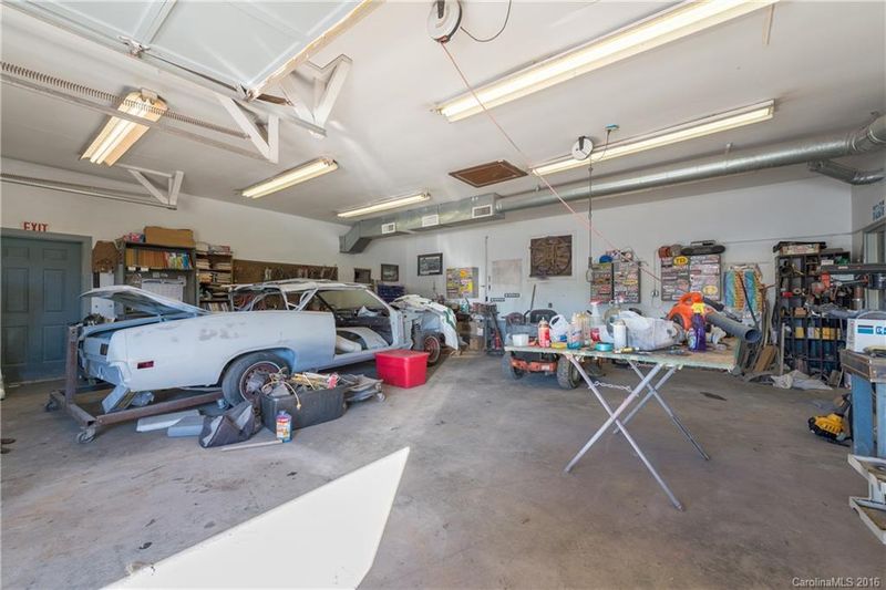 3609 White Store Rd, Wingate, NC 28174