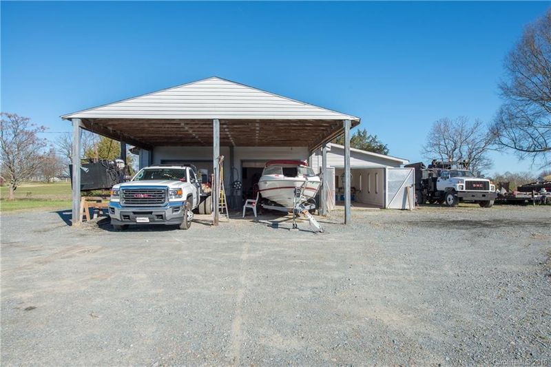 3609 White Store Rd, Wingate, NC 28174