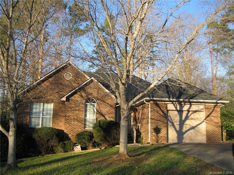8211 David Lee Ln, Charlotte, NC 28227