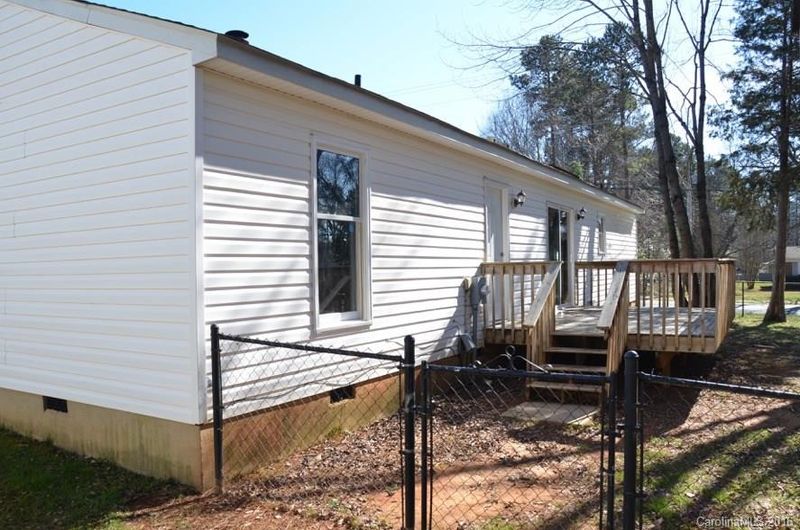 2701 Windsor Chase Dr #1, Matthews, NC 28105