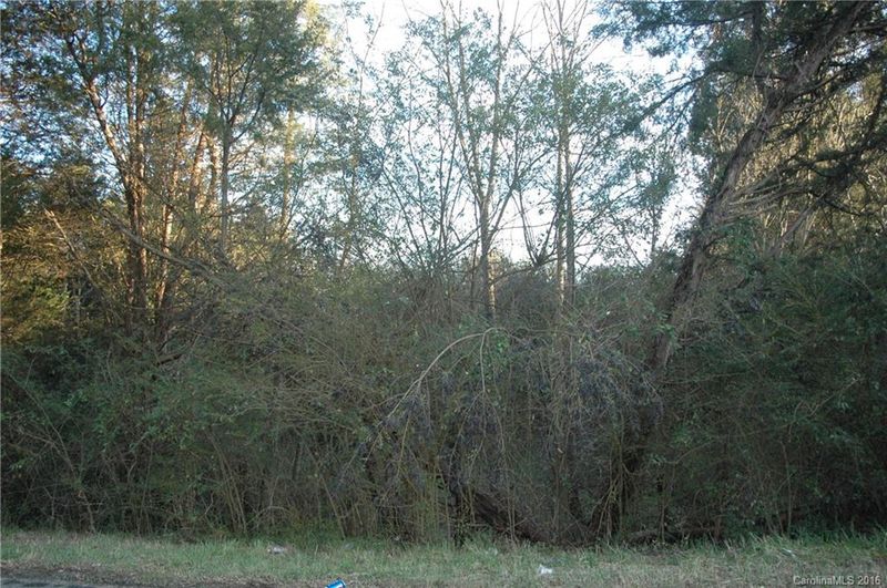 211 Eaker Rd, Bessemer City, NC 28016