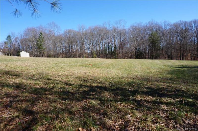 7863 Ridgeview Dr #3, Sherrills Ford, NC 28673