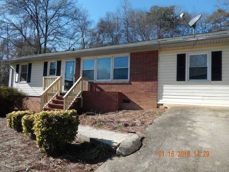 1119 Green Circle Dr, Gastonia, NC 28054
