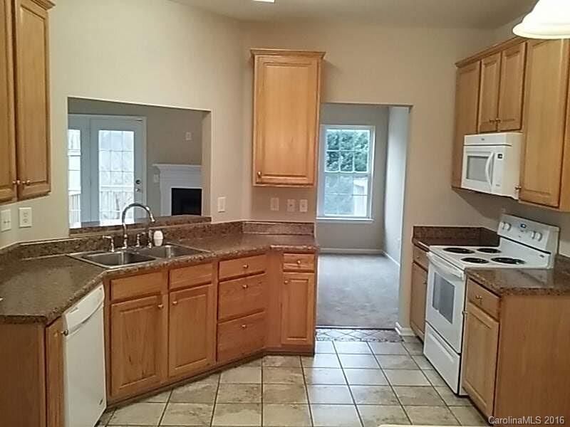 9111 Washam Potts Rd #203, Cornelius, NC 28031