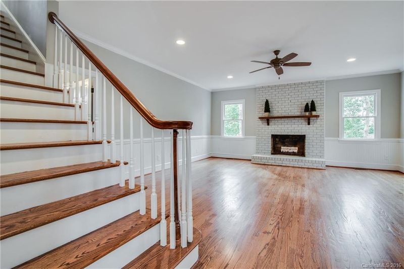 6010 Oak Ridge Ct #8, Matthews, NC 28104