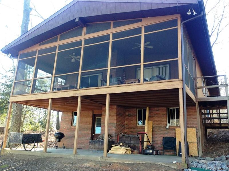 4528 Giles Ave, Sherrills Ford, NC 28673