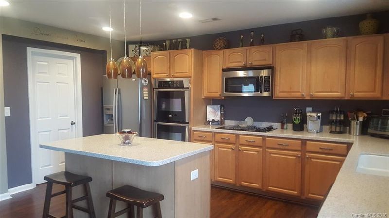 9602 Seamill Rd, Charlotte, NC 28278