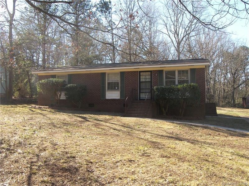 316 Capps Hill Mine Rd, Charlotte, NC 28216