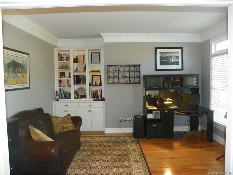 2028 NW Hambridge Ave, Kannapolis, NC 28081