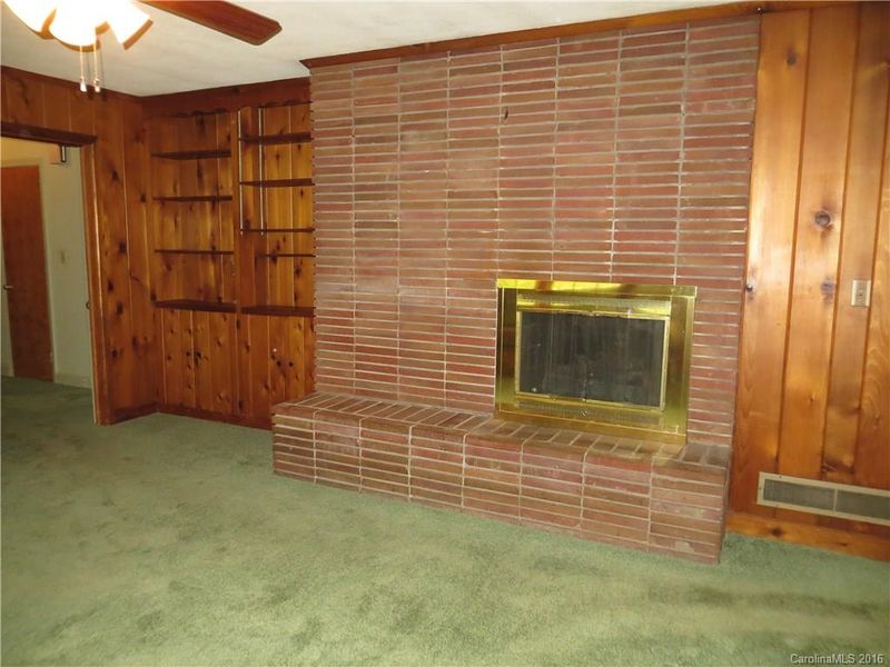506 Clinton Dr, Gastonia, NC 28054