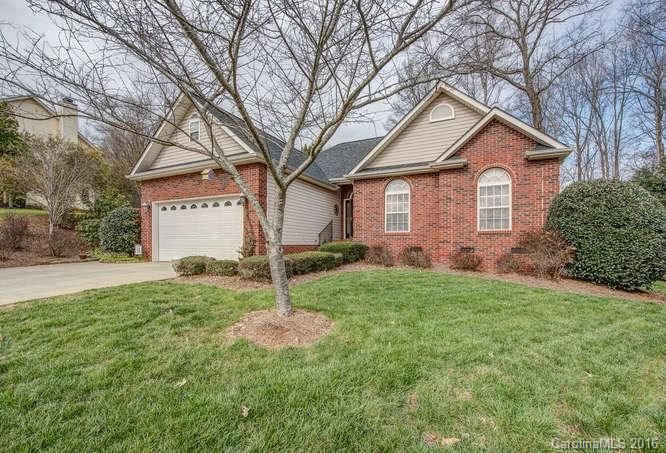 2616 Newcombe Ct, Gastonia, NC 28056
