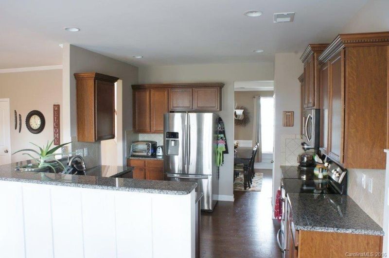 292 Lorraine Rd, Fort Mill, SC 29708