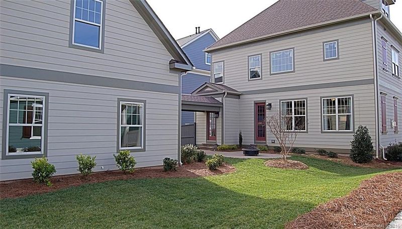 1033 Marfield Ln #197, Pineville, NC 28134