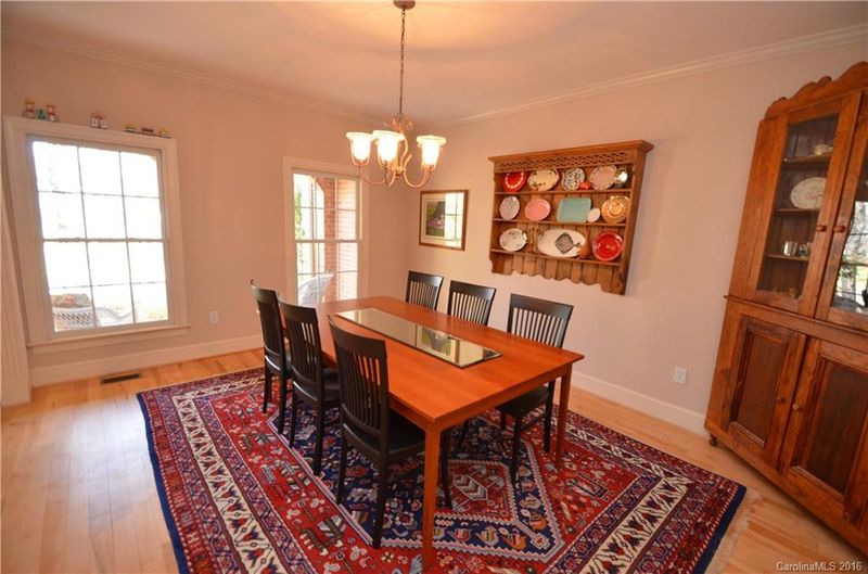 4700 Dovefield Ln, Kannapolis, NC 28081