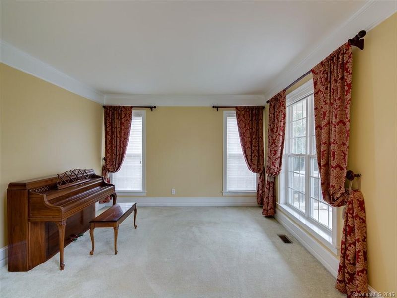 1701 Turning Leaf Ct, Charlotte, NC 28262
