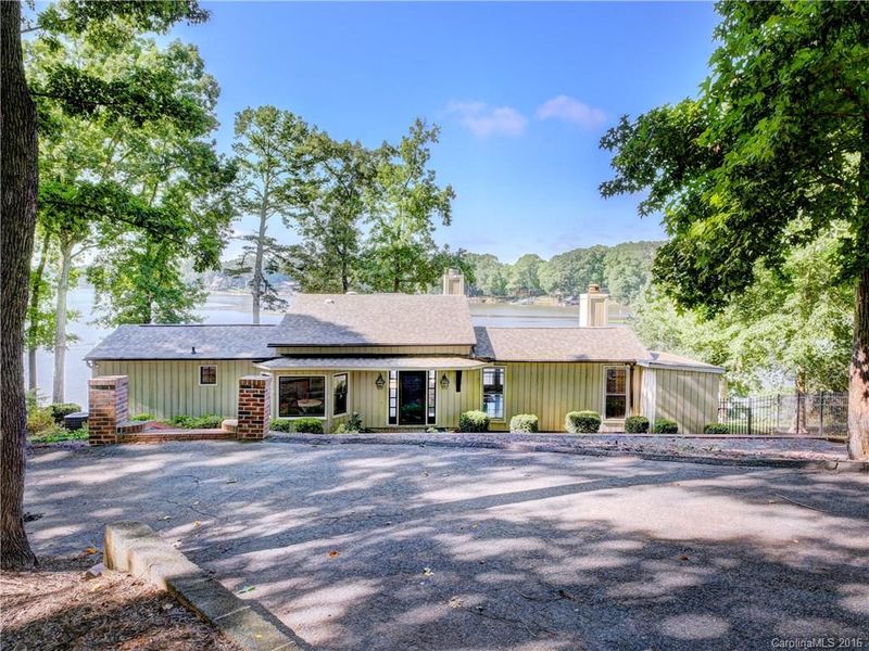 1704 Gaither Rd, Belmont, NC 28012