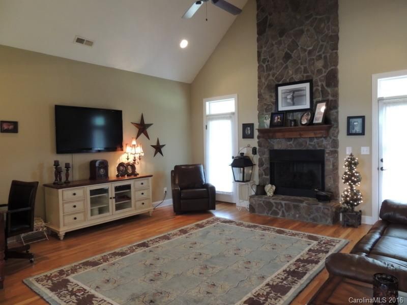 557 Luther Dr #35, Iron Station, NC 28080
