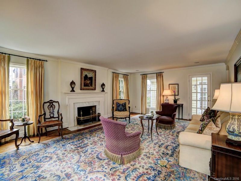 2606 Hampton Ave, Charlotte, NC 28207