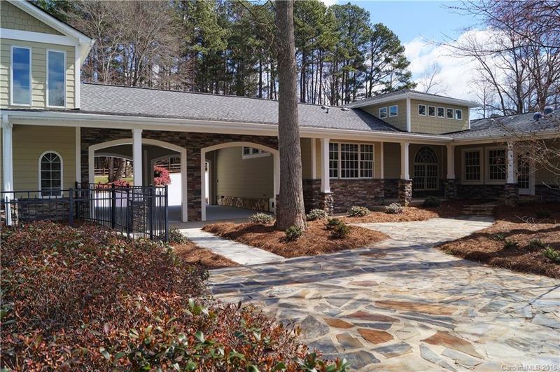 506 Oak Tree Rd #213, Mooresville, NC 28117