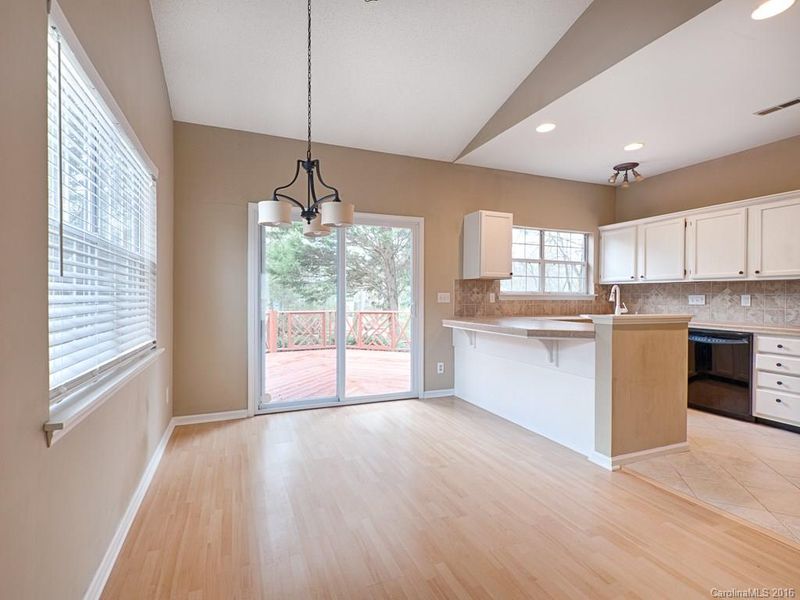 13432 Baker Mills Rd, Pineville, NC 28134