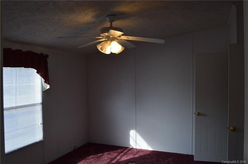 134 Con Lee Dr, Olin, NC 28660