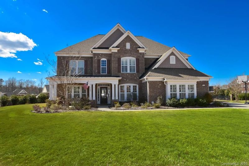 10211 Alouette Dr, Waxhaw, NC 28173